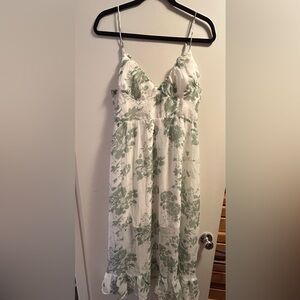 Hello Molly Green Floral Midi Dress